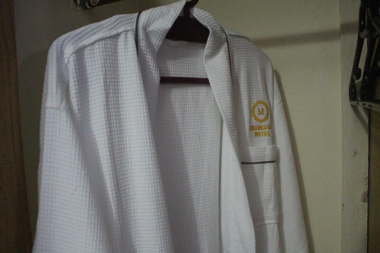 Chamiachi Hotel & Apartments Bamburi Bagian luar foto