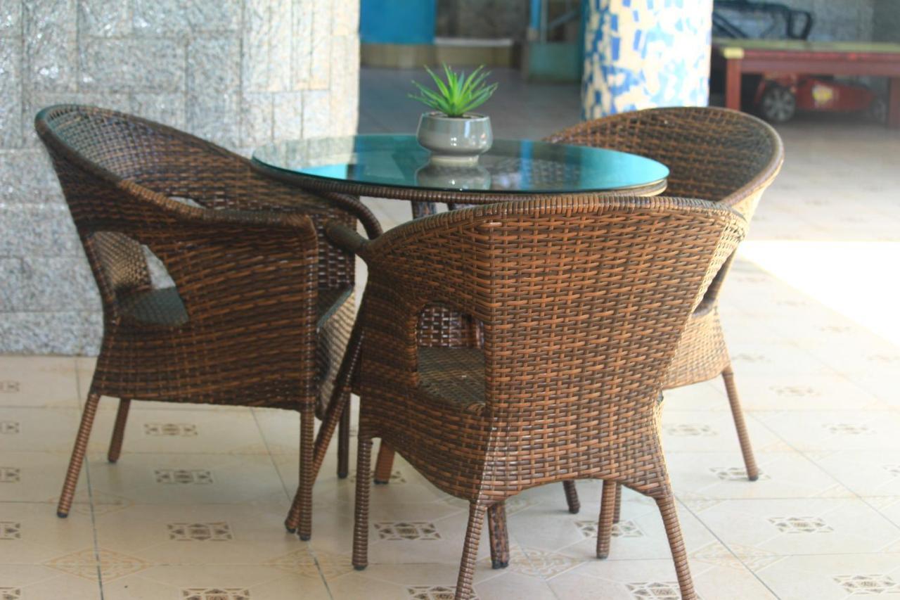 Chamiachi Hotel & Apartments Bamburi Bagian luar foto